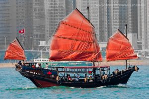 FSDC urges Hong Kong government to set up fintech office, focus on blockchain